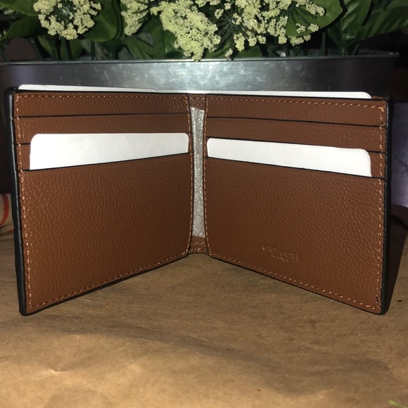 Wallet - Picture 5 of 6